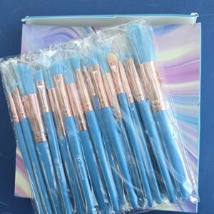 Blue Makeup Brush Set with Rose Gold Ferrules